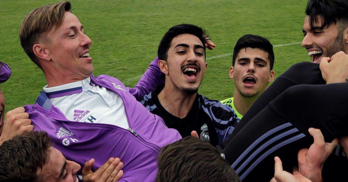 风云突变本菲卡冲刺阶段战术微调；国王杯版图或变；赛场秩序良好；赛季目标并未改变的简单介绍