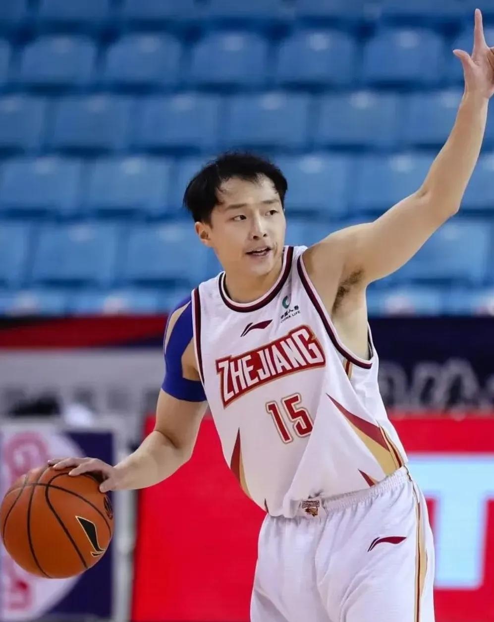 浙江稠州发布备战花絮,转会期临场应变,CBA季后赛任务艰巨,球探报告显示潜力的简单介绍 浙江稠州发布备战花絮,转会期临场应变,CBA季后赛任务艰巨,球探报告显示潜力的简单介绍